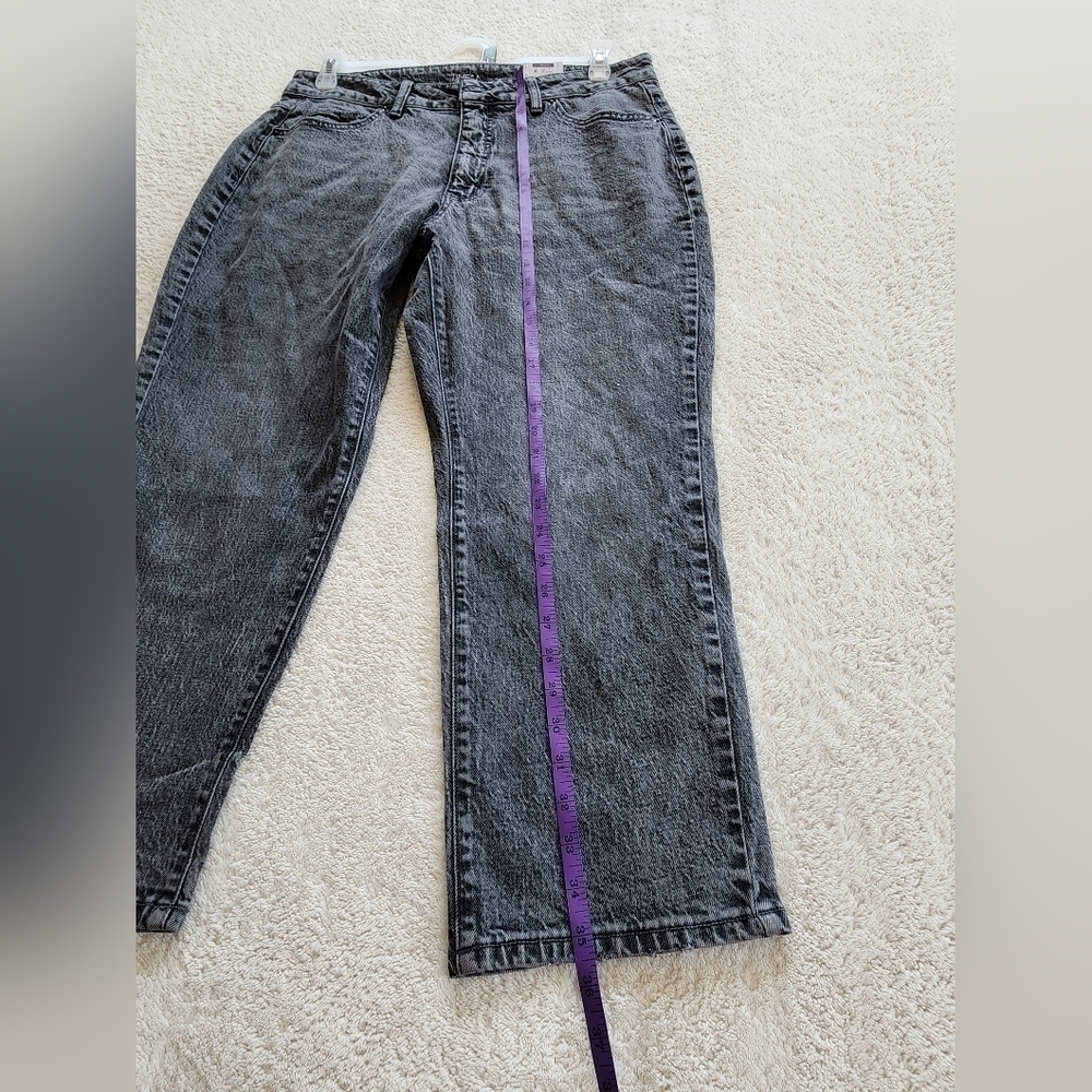 New Women's Straight Crop Jeans size 16 - Picture 2 of 8